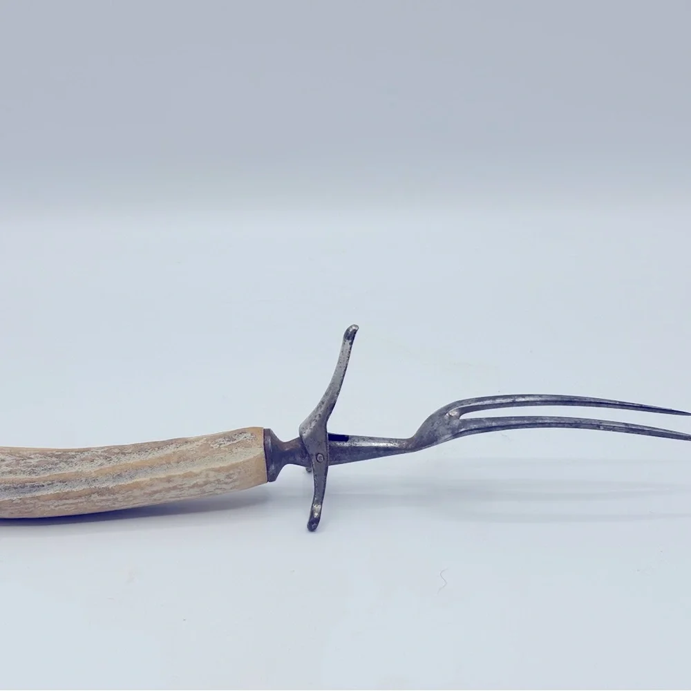 Vintage deer antler craving fork 10
